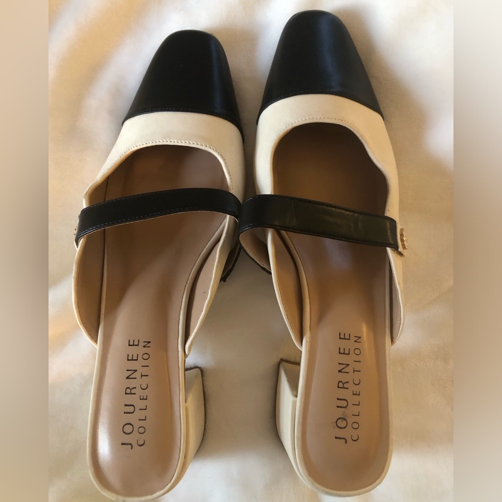 Journee Collection Black and Cream Mary Jane Mules
